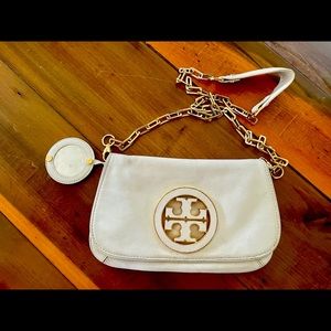 Tory Burch
White Leather Reva Flap Chain Clutch